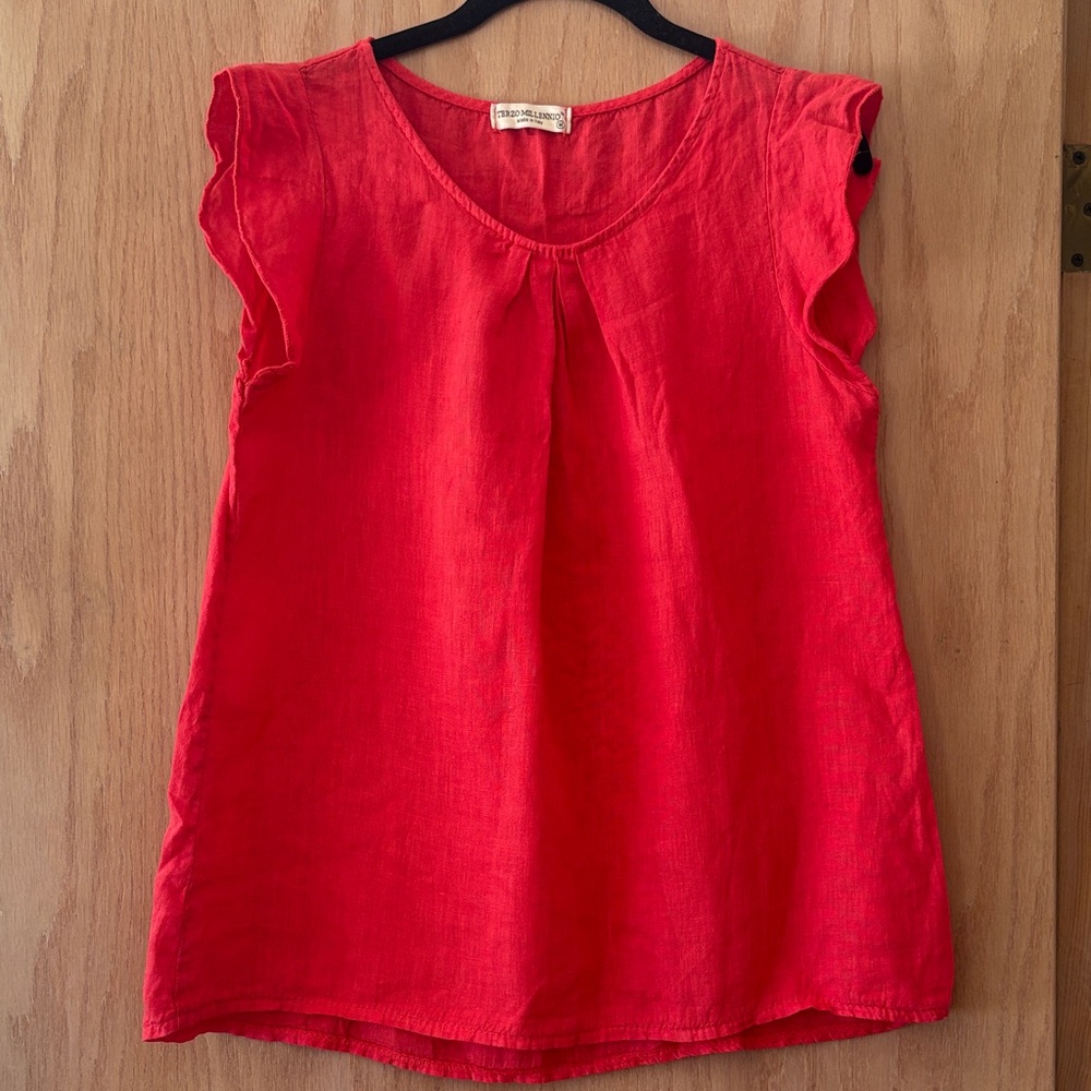 Terzo Millennio Red Sleeveless Linen Women's Blouse